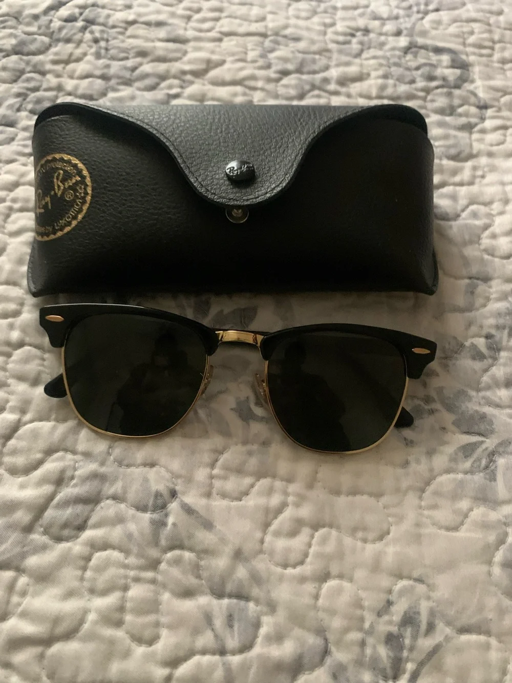 Ray-Ban Black and Gold Clubmaster Sunglasses with Dark Green Lenses
